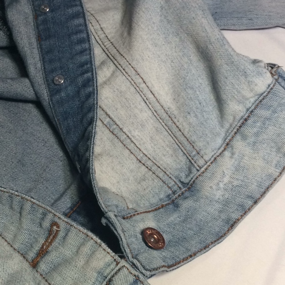 Jean jacket - Picture 2 of 2